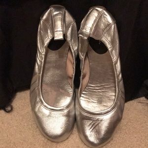ColeHaan flat shoes